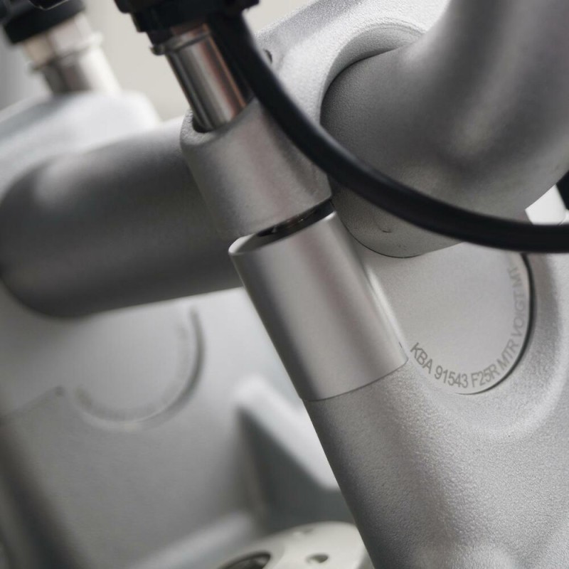 Voigt-MT Handlebar risers 25mm | BMW R1200R LC 2015-2019 4x additional special screws | BMW navigation sys.