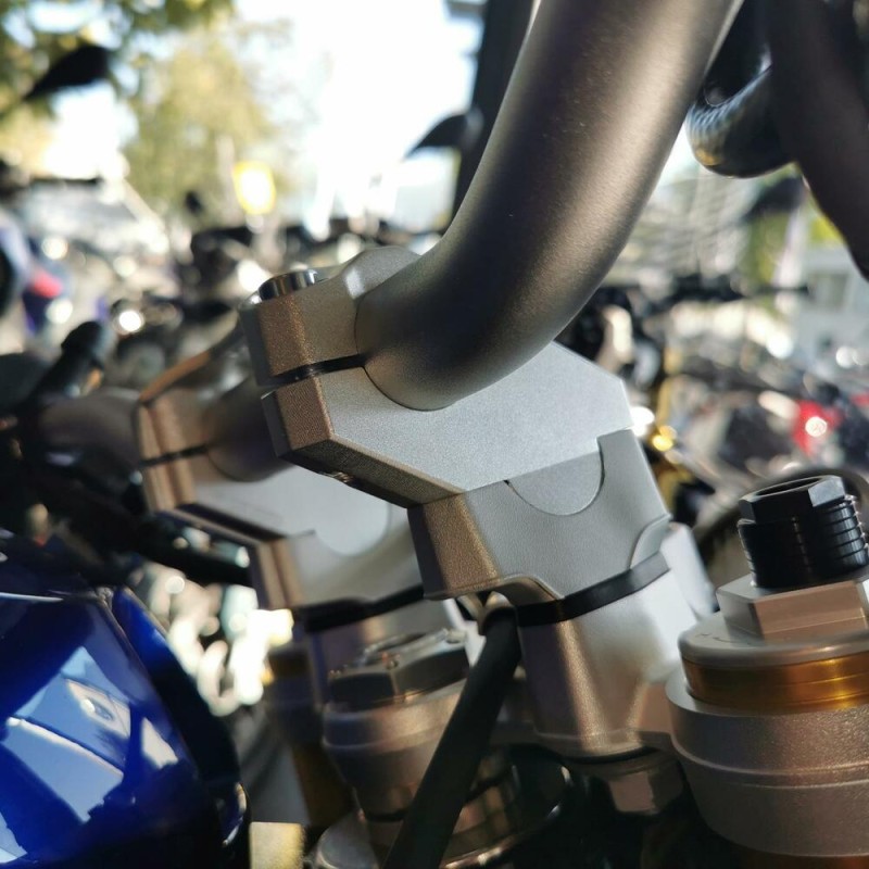 Voigt-MT Stuurverhogers 30mm (verspringing) 25mm | BMW S 1000 R 17-20 with Brake extension adaptor