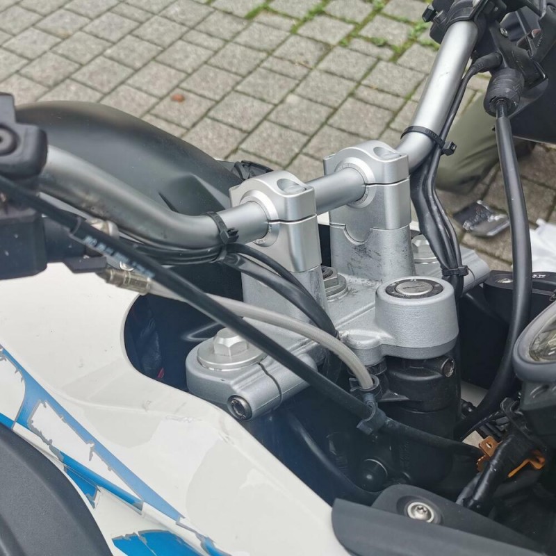 Voigt-MT Stuurverhogers 30mm | BMW G 650 GS / Sertão zwart