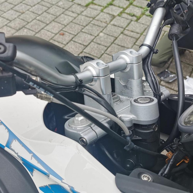 Voigt-MT Handlebar risers 30mm | BMW G 650 GS / Sertão silver anodized