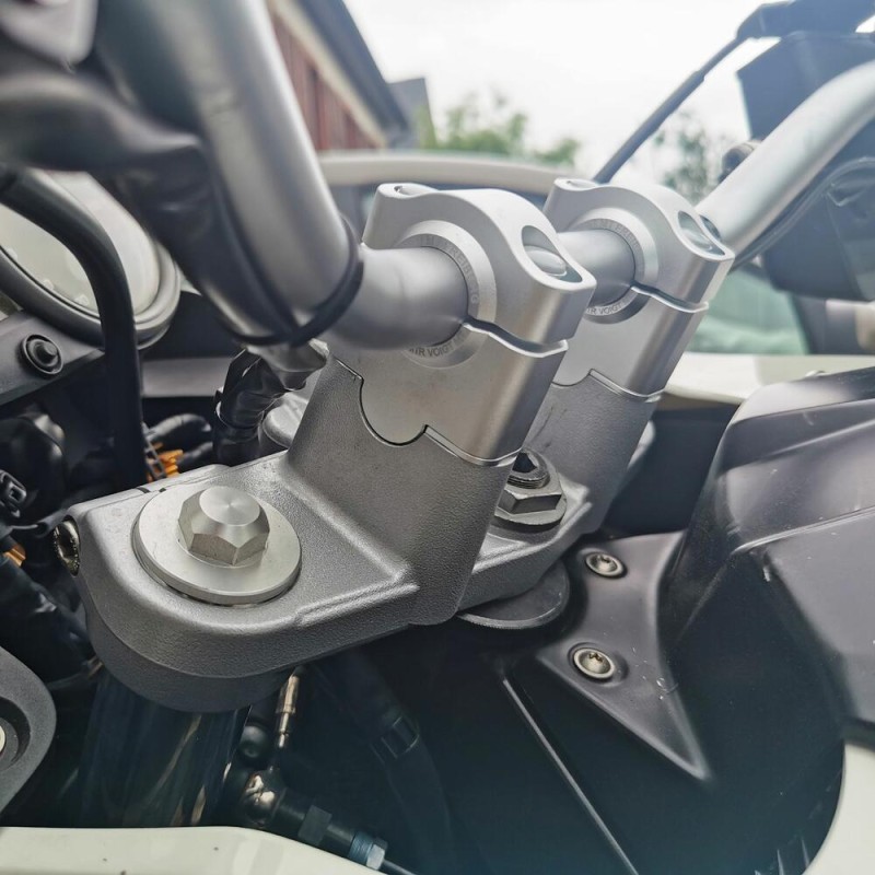 Voigt-MT Stuurverhogers 30mm | BMW G 650 GS / Sertão zilver