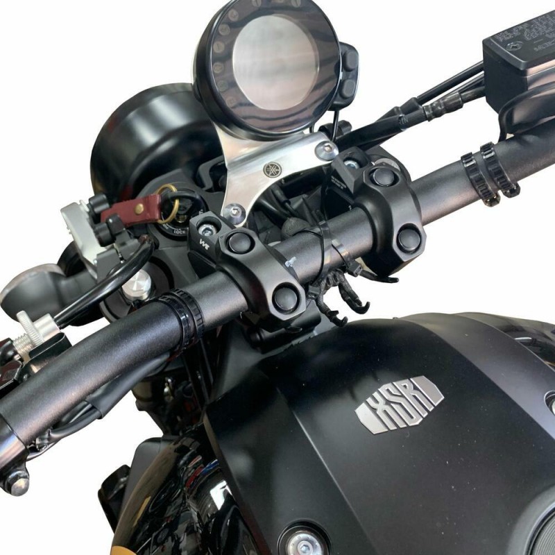 Voigt-MT Handlebar risers 30mm with offset 25mm | Yamaha XSR 900 from 2015 silver anodized