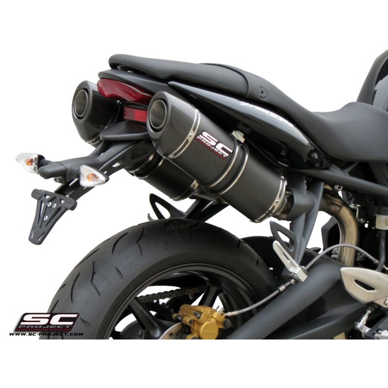 Uitlaatdempers Oval carbon Triumph Street Triple 675-R (07-12)