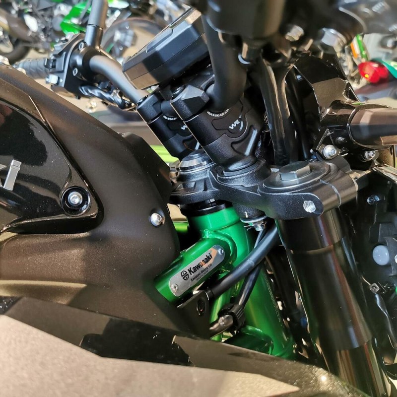 Voigt-MT handlebar riser 25mm | Kawasaki Z900 with certification