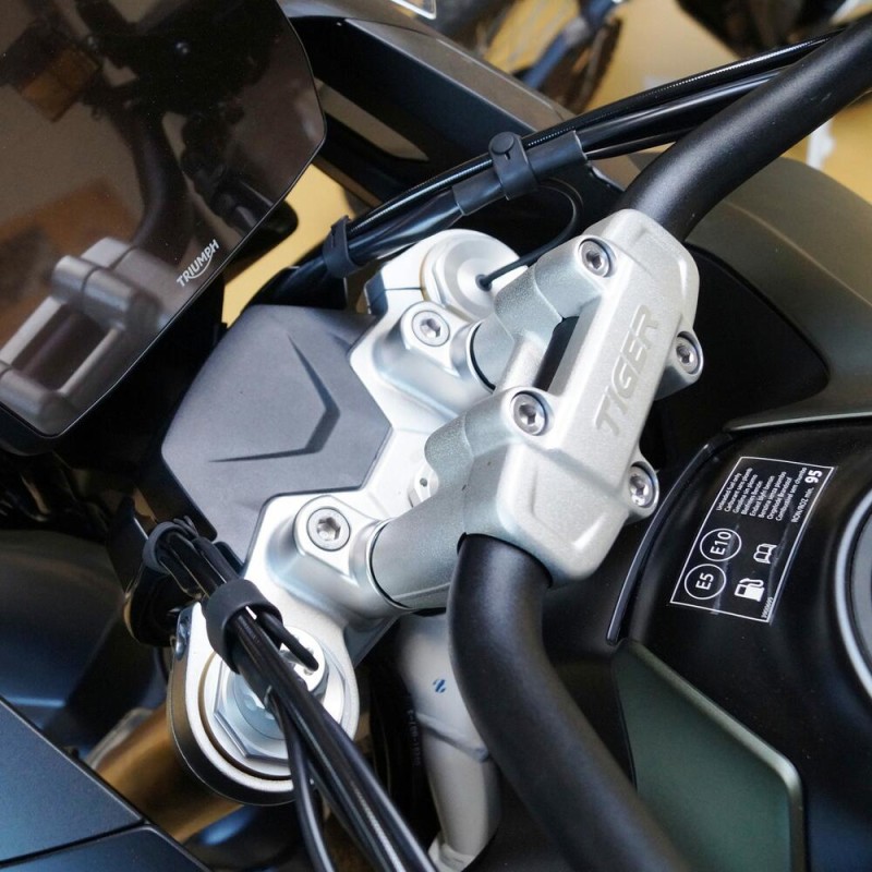 Voigt-MT Stuurverhogers (verspringing) | Triumph Tiger 1200 RALLY PRO 2022- 25mm higher and 20mm closer